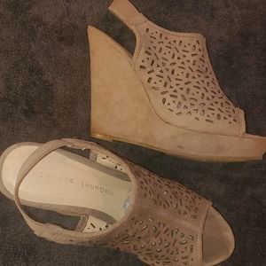 Chinese Laundry Wedges